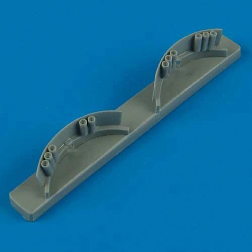 Quickboost QB72 254 A-1 Skyraider exhaust (HASEGAWA)