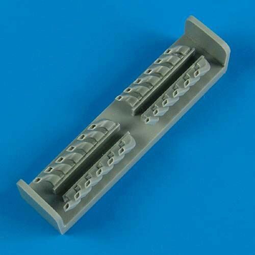 Quickboost QB72 387 Bf 110E exhaust for Eduard