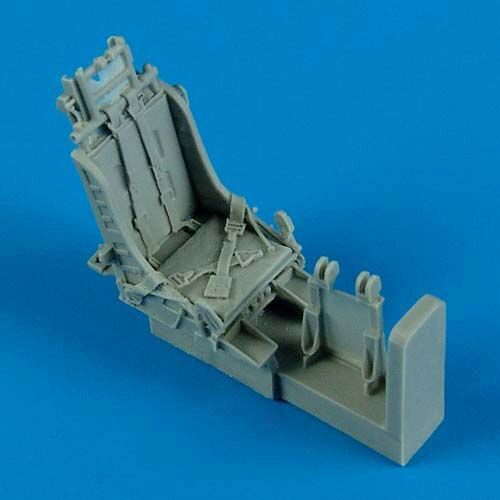 Quickboost QB48 493 F-84G ejection seats w.safety belts TAMI