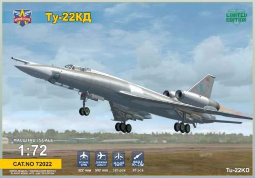 Modelsvit MSVIT72022 Tupolev Tu-22KD with Kh-22M missile