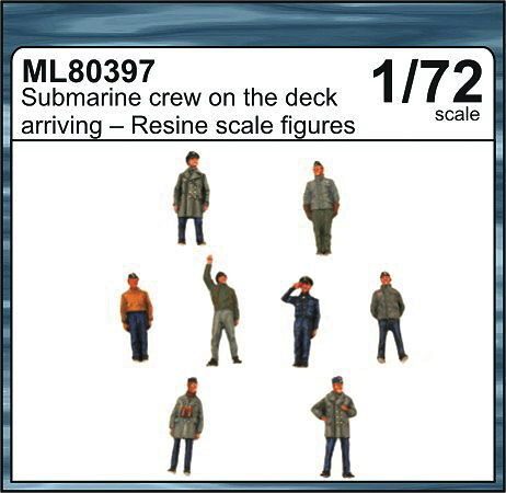 CMK ML80397 Submarine crew on the deck arriving
