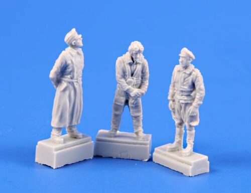 CMK 129-F72365 He 162-Three Pilot figures,each i.different gear:Great Coat,Flying Suit,Breeches
