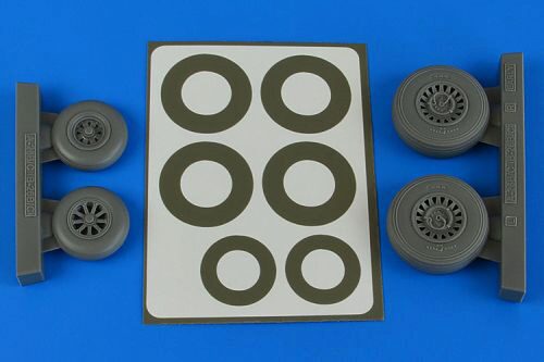 Aires 4841 A-26B/C (B-26B/C) Invader wheels & paint masks early for ICM