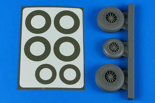 Aires 4867 B-26K Invader wheels & paint masks late