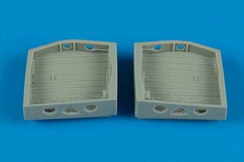 Aires 7253 P-40 wheel bay for Academy