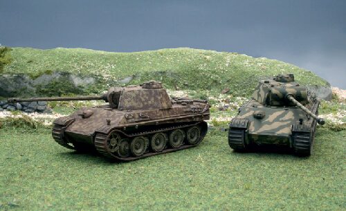 Italeri 7504 PZ. KPFW. V PANTHER AUSF.G - FAST ASSEMBLY -