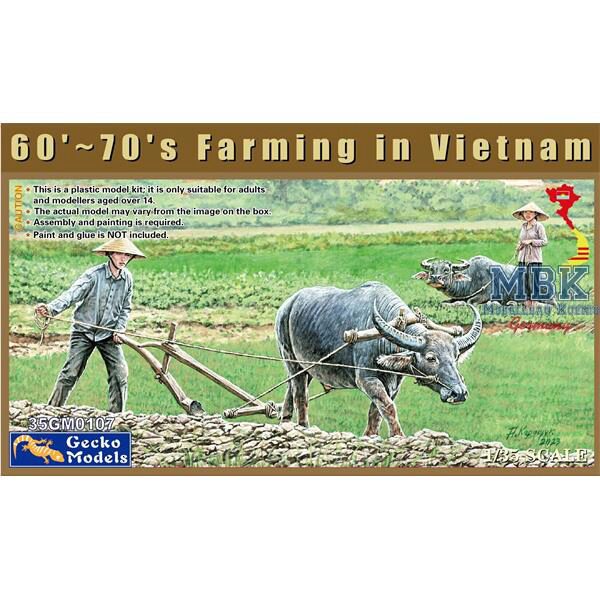 Gecko Models 35GM0107 60 s-70 s Farming in Vietnam