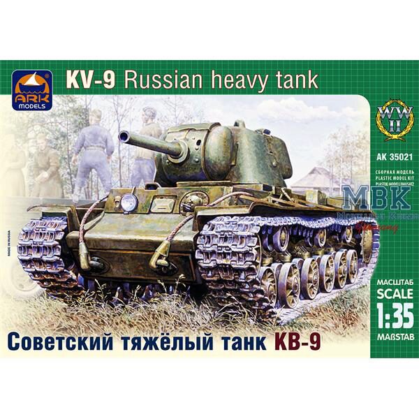 ARK MODEL ARK35021 Russian heavy tank KV-09