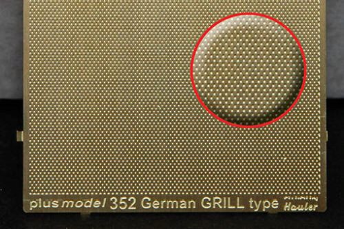 Plus model 352 Engraved plate - German Grill