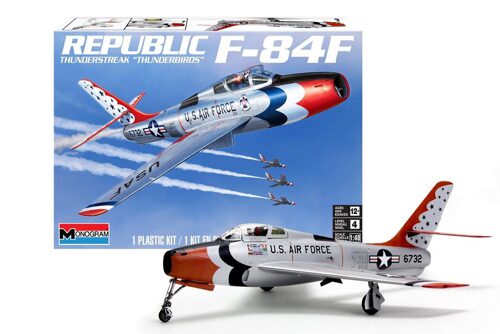 Revell - Monogram 15996 F-84F Thunderstreak Thunderbirds