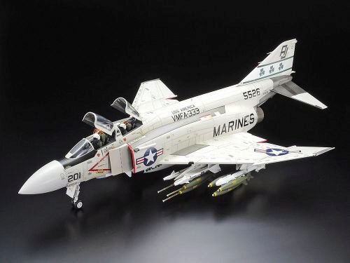 Tamiya 60308 F-4J Phantom II Marines
