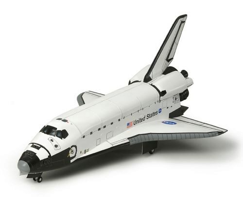 Tamiya 60402 Space Shuttle Atlantis 1:100