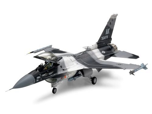Tamiya 61106 F-16C/N Aggressor/Adversary