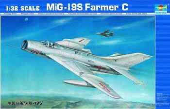 Trumpeter 02207 MiG-19 S Farmer C