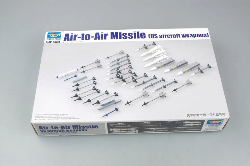 Trumpeter 03303 US aircraft weapon-Air-to-Air Missile