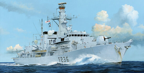 Trumpeter  04545 1/350 HMS  F236 Montrose
