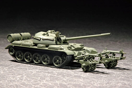 Trumpeter  07283 1/72 T-55 with KMT-5