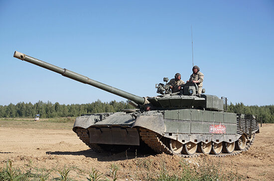 Trumpeter 09587 Russian T-80BVM MBT