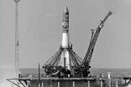 Zvezda 7501 Vostok 1