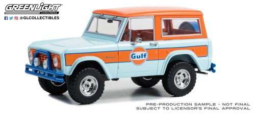 Greenlight 85071 1966 Ford Bronco Gulf Oil - Running on Empty
