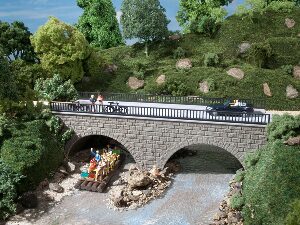 Auhagen 41589 Kleine Strassenbrücke 