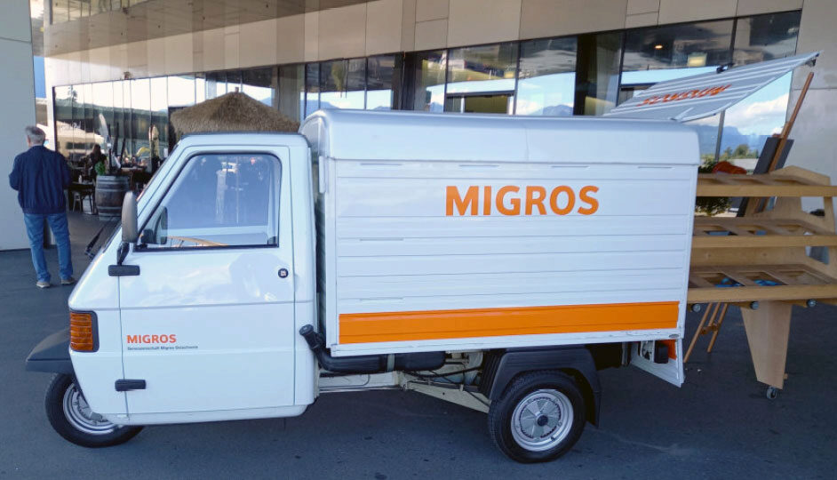 Busch 48450.119 Piaggio APE 500  "Migros"