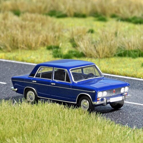 Busch 5660 Lada 1500 H0                 