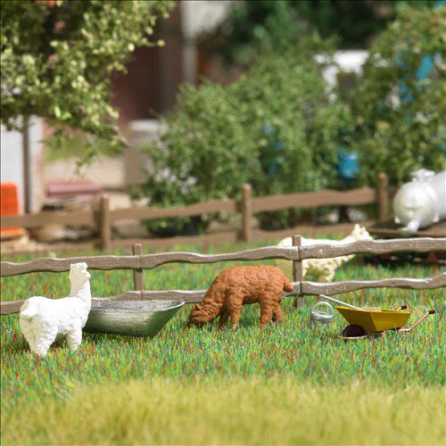 Busch 79861 A-Set: Alpakas m.Tränke H0