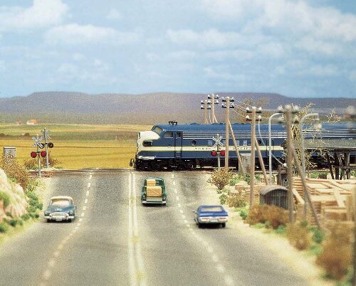 Busch 9710 Asphaltstrasse      H0