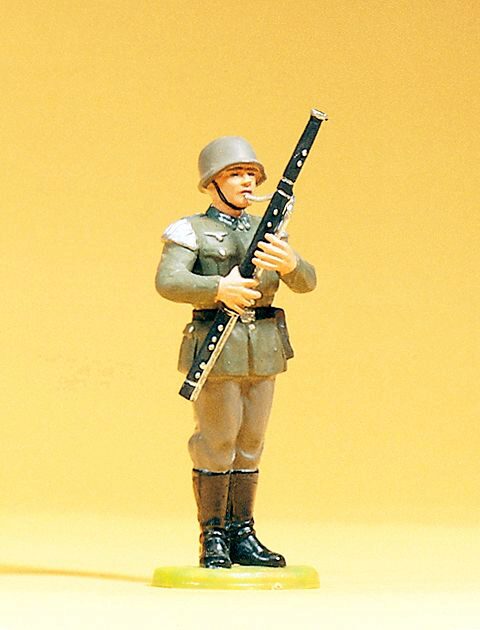 Preiser 56044 Musiker stehend. mit Fagott